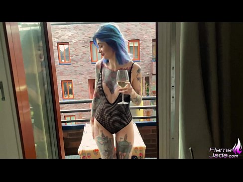 ❤️ Ogromno deklet, ki sesa z grlom in se strastno fuka pod odprtim nebom Porn video na porno sl.ttsex.ru ❌️❤
